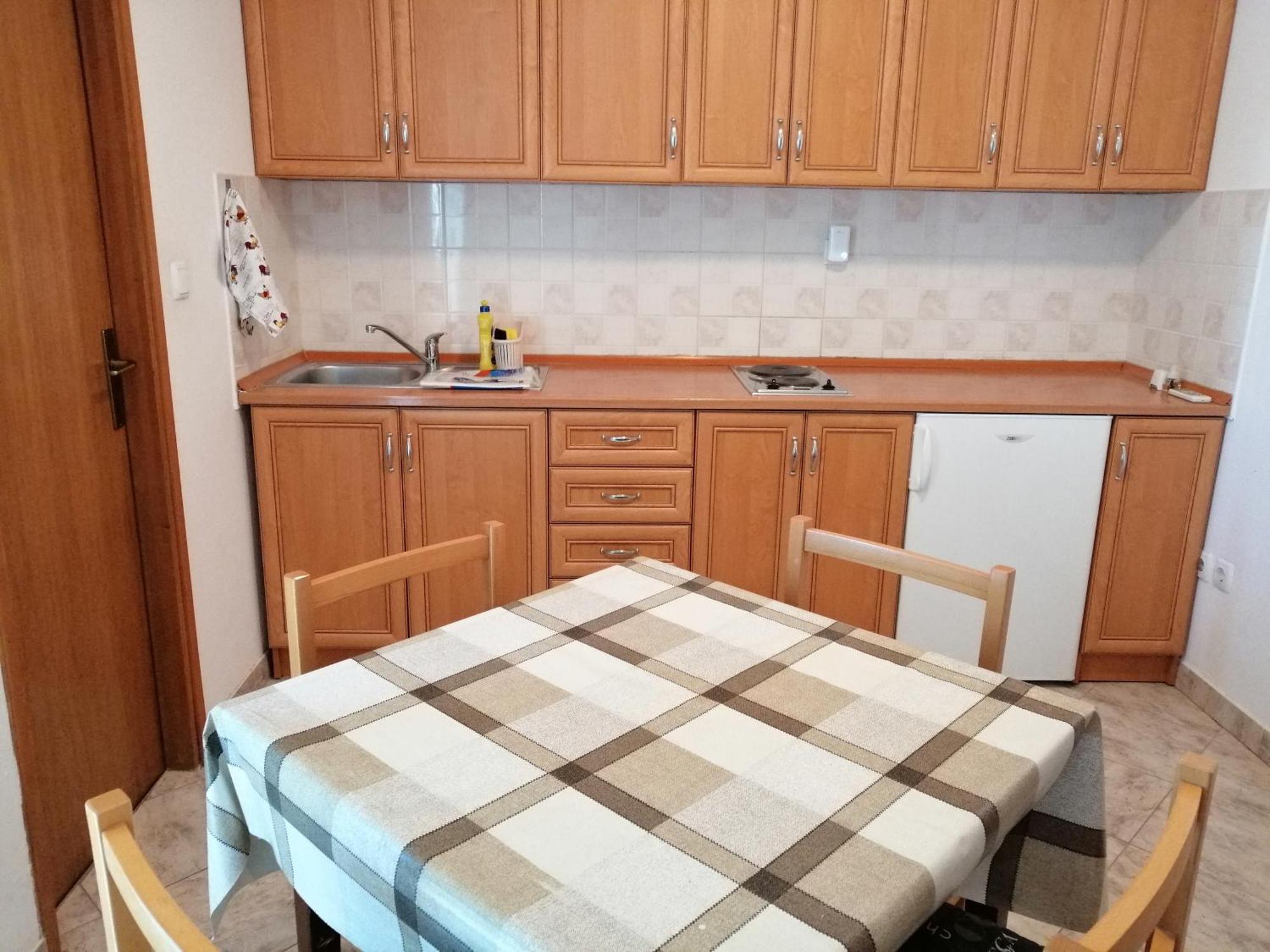 Apartments Monika Нин Экстерьер фото
